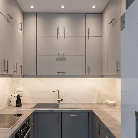 Vila Amantia Kouvalata