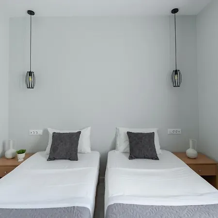 Amantia Villa Kouvalata