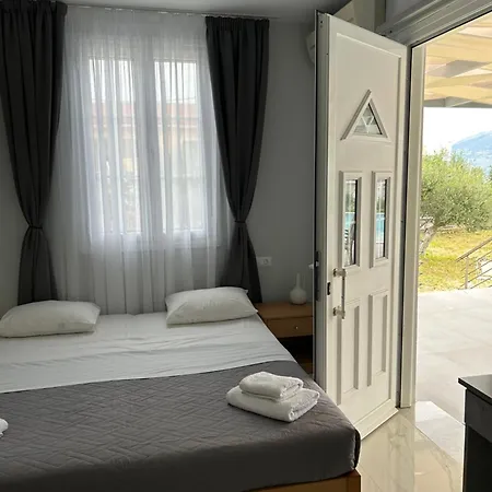 Amantia Vila Kouvalata