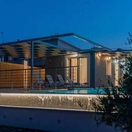 빌라 Amantia Kouvalata